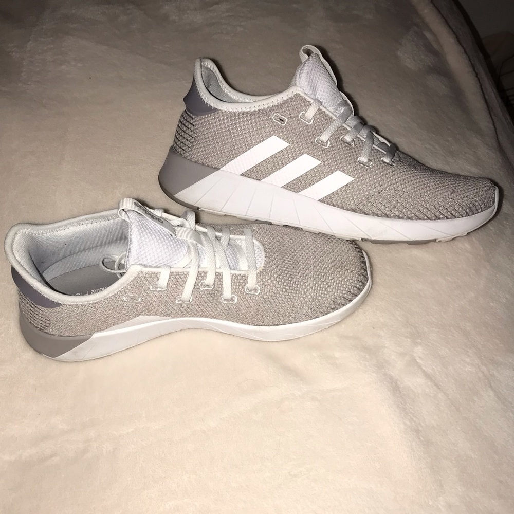 Adidas Women’s Questar Beyond Sneaker